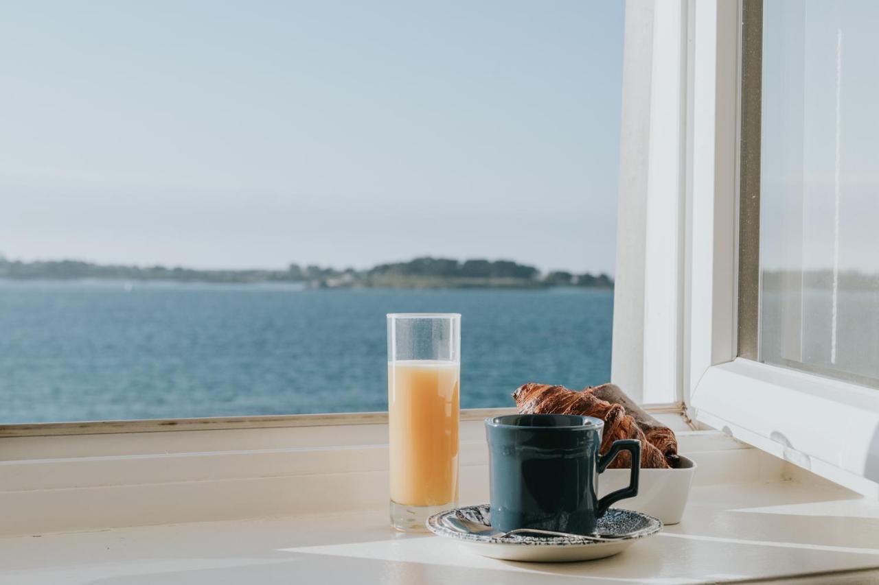 Hotel Aux Tamaris - Vue Mer Roscoff Eksteriør billede