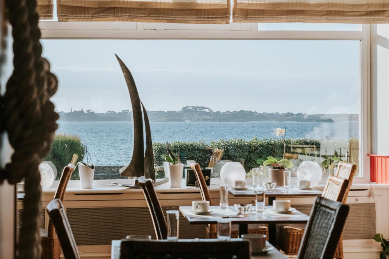 Hotel Aux Tamaris - Vue Mer Roscoff Eksteriør billede